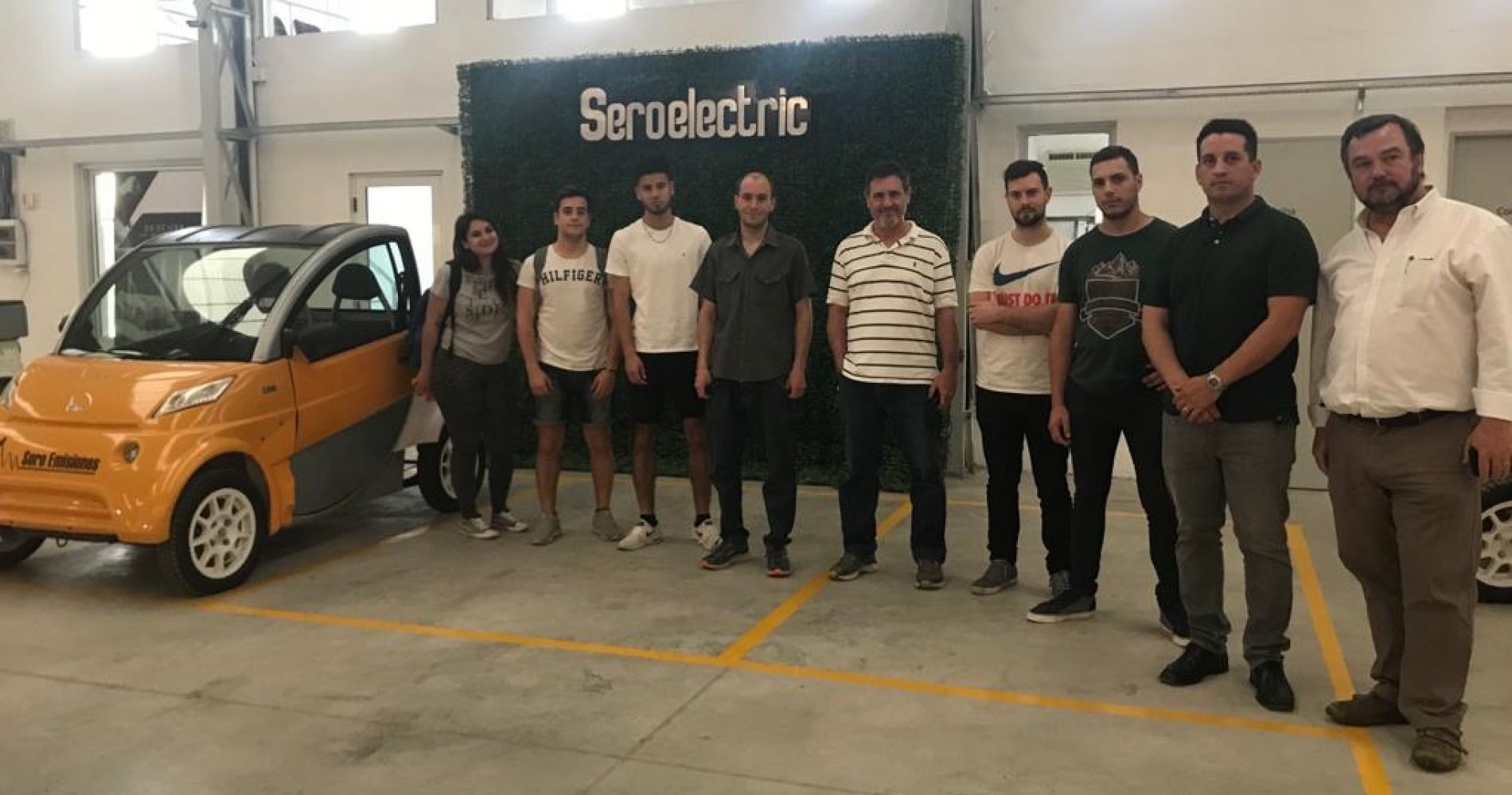 Alumnos del ITCA visitan la planta de SERO Electrics