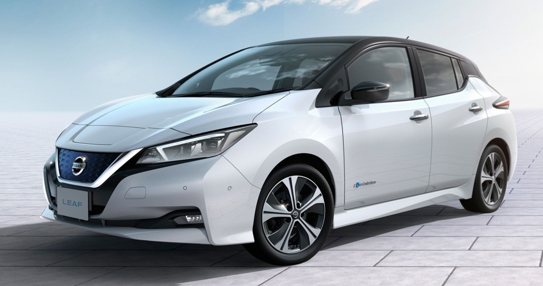 Nissan anunció el lanzamiento del Leaf en Argentina