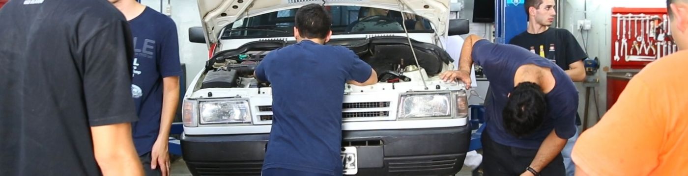 Operaciones de Servicio Rápido del Automóvil