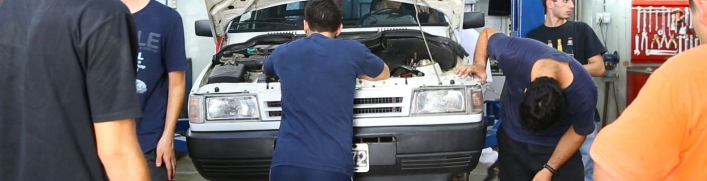 Operaciones de Servicio Rápido del Automóvil