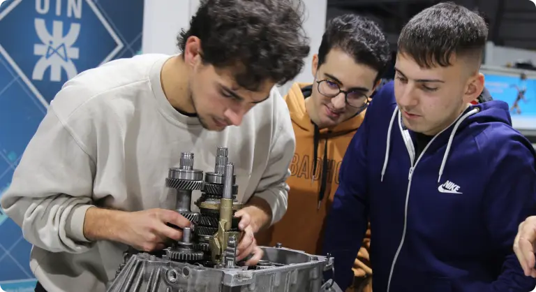 Mecánica y Tecnologías del Automóvil