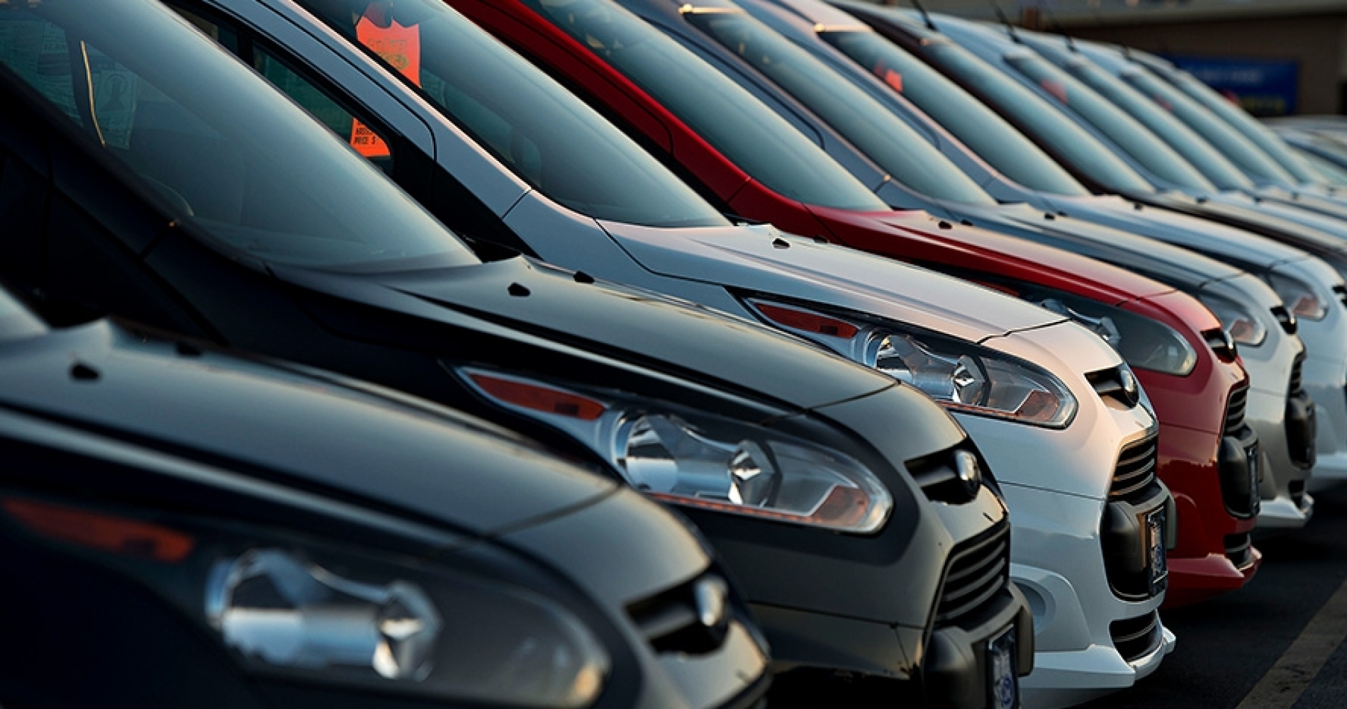 */Mercado Libre: ¿Cómo compran automóviles los argentinos?/*