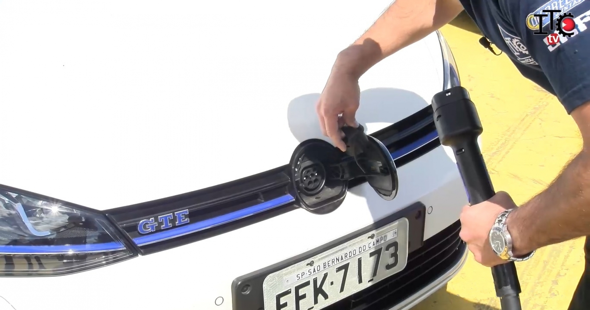 */El vehículo eléctrico y el impacto ambiental/*