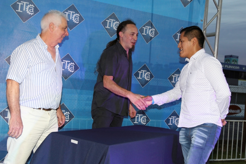 Foto noticia 44