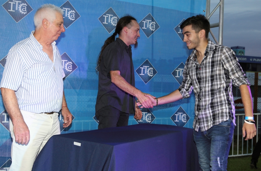 Foto noticia 43